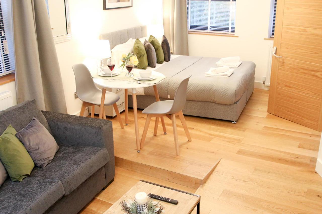 Lovely Studio Apartment With Access For Wheel-Chairs In Sydenham Londýn Exteriér fotografie