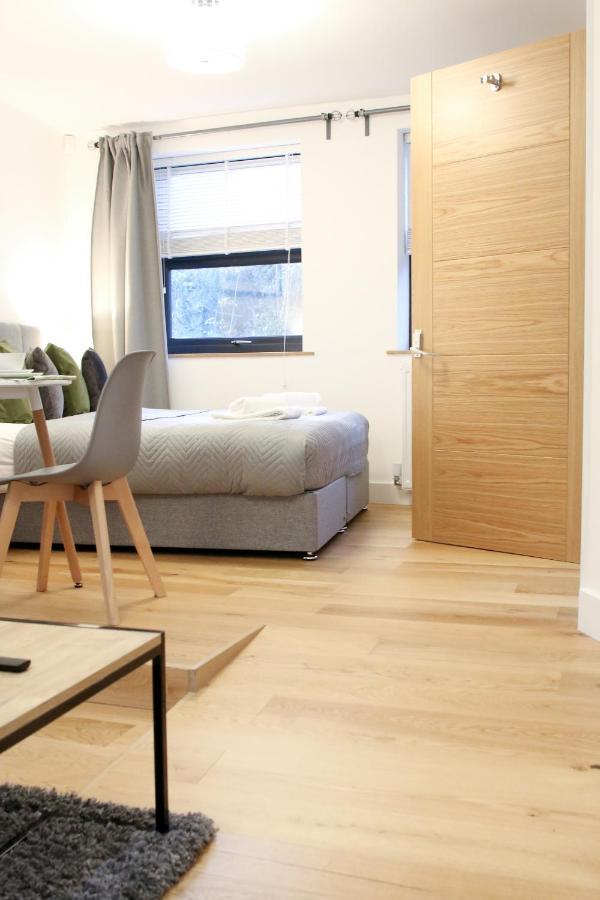 Lovely Studio Apartment With Access For Wheel-Chairs In Sydenham Londýn Exteriér fotografie