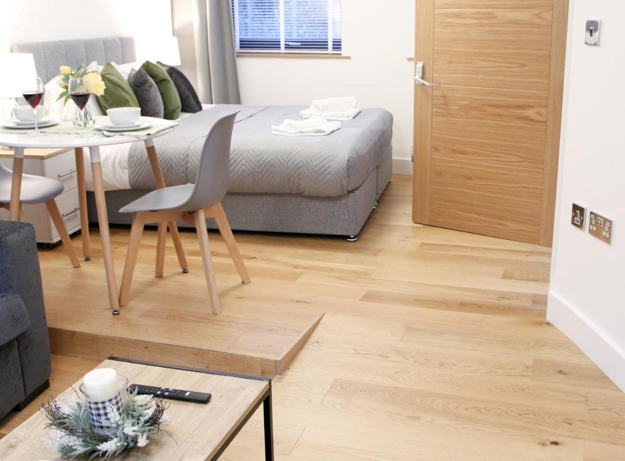 Lovely Studio Apartment With Access For Wheel-Chairs In Sydenham Londýn Exteriér fotografie